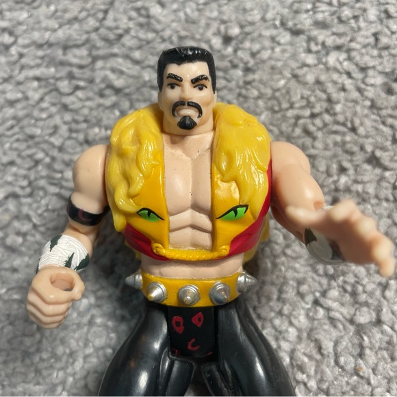 Kraven The Hunter 5" Action Figure 1994 ToyBiz Marvel Spider-Man Animated Series - Picture 6 of 7